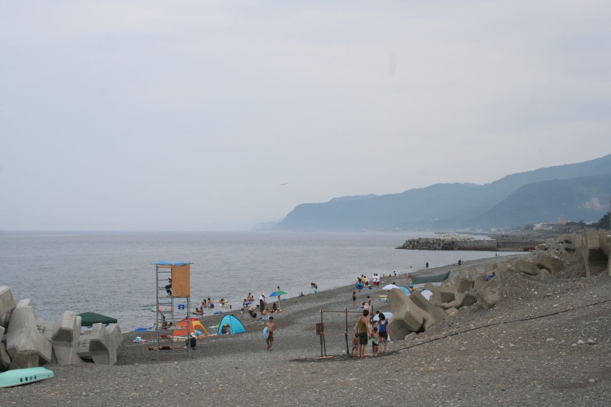 ヒスイ 海岸 新潟