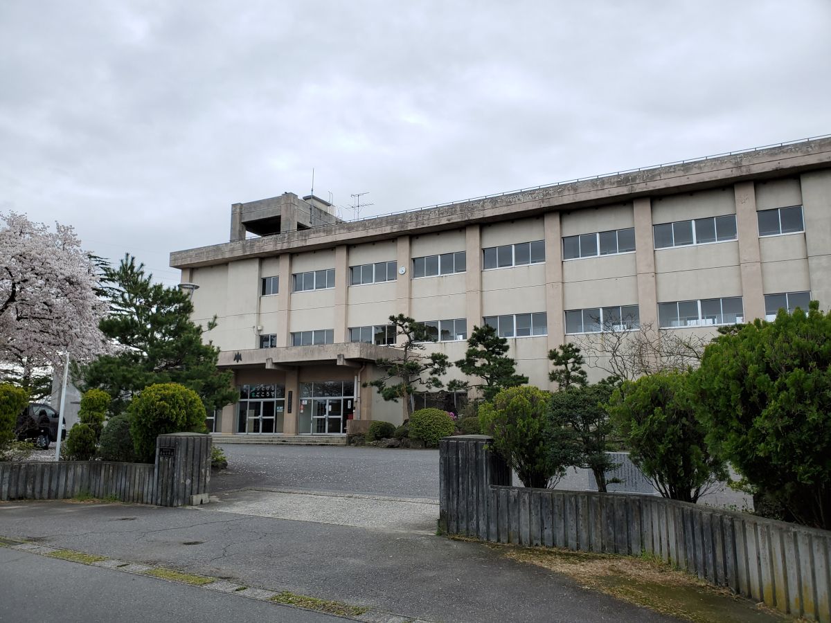 山潟のあゆみ 山潟小学校創立110周年 桜が丘小学校分離新設 昭和