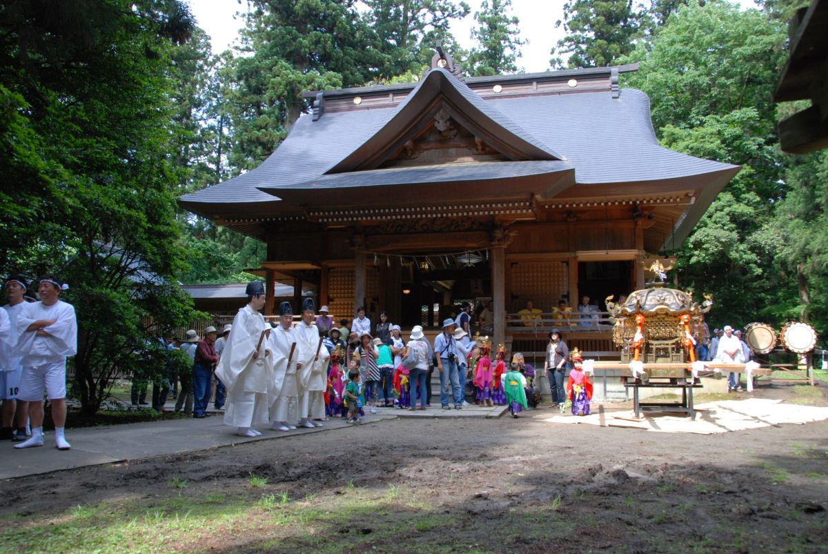 長瀬神社春季祭礼（上条まつり）