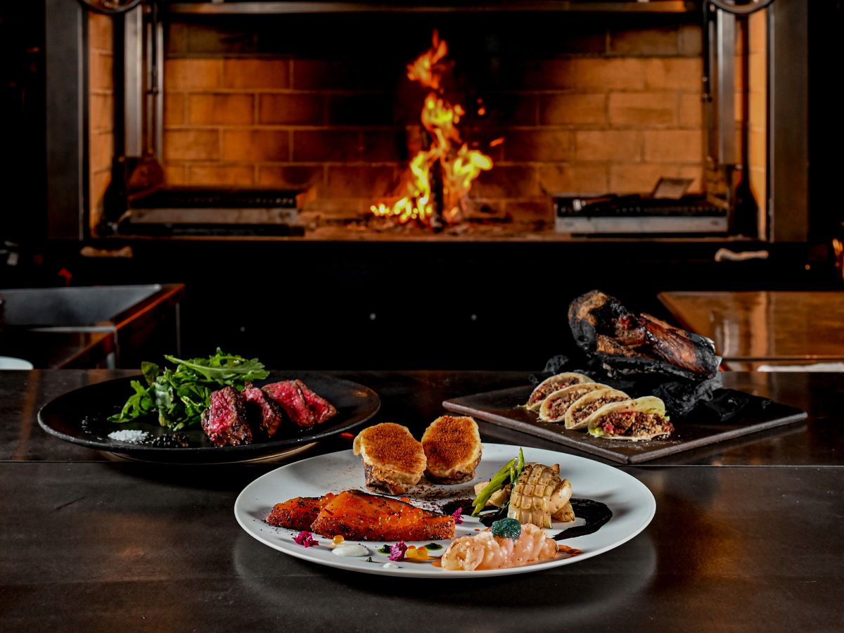 街の中で薪火の温もりを感じる 非日常の世界「FIREPIT」（ファイヤーピット)／新潟市｜新潟県観光協会公式ブログ  たびきち｜【公式】新潟県のおすすめ観光・旅行情報！にいがた観光ナビ