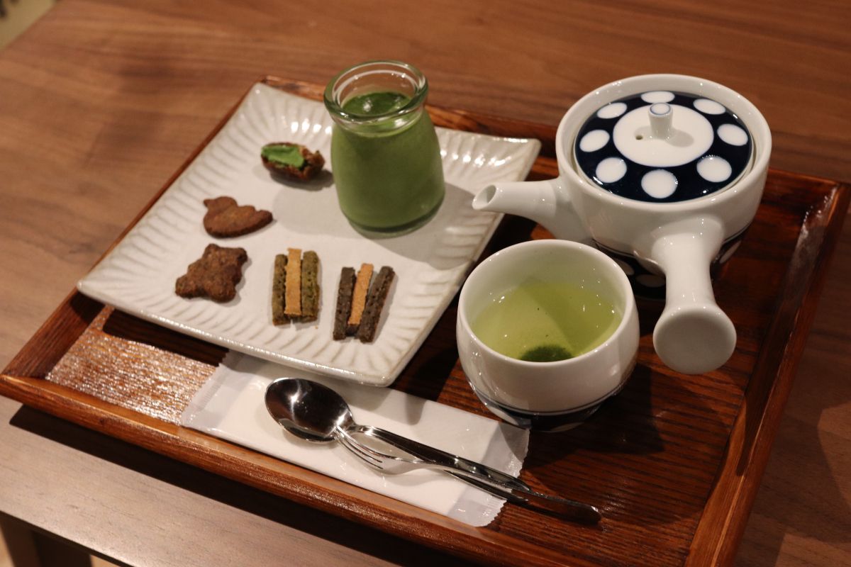 江戸時代から続く老舗茶屋の蔵カフェ「茶々いま」で満ち足りた時間を
