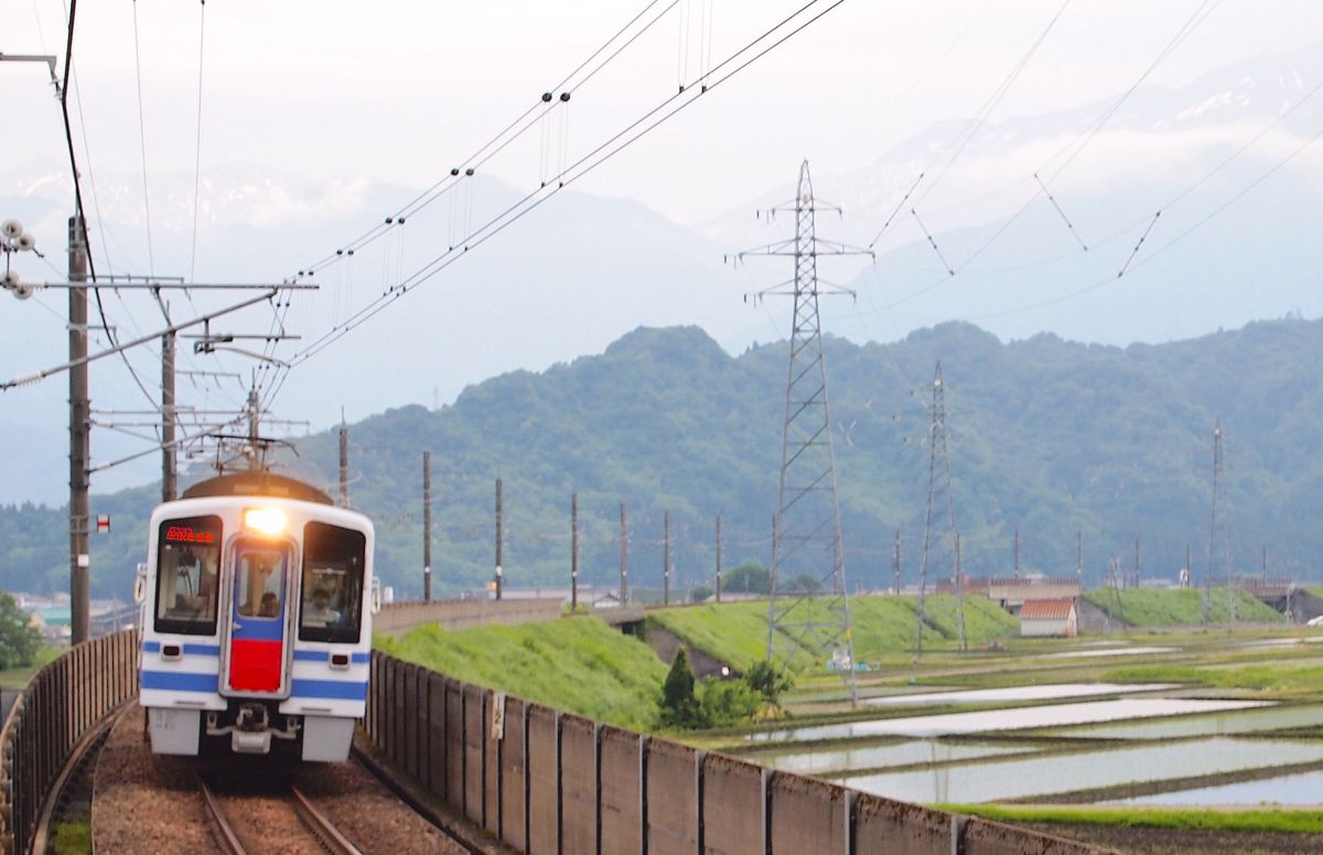 北越急行ほくほく線 地域密着のローカル鉄道と沿線の魅力【前編 六日町