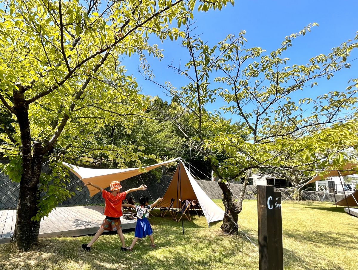 テント　キャンプ　好き　北名古屋市から 疲れたらここ行けばいい。名古屋から1時間で“ととのうキャンプ” - YouTube