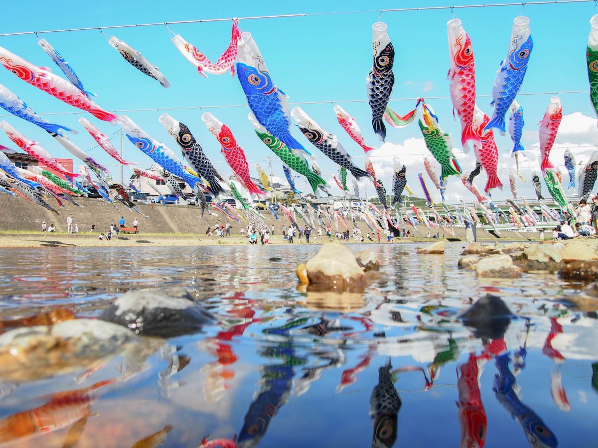 青空に舞う鯉のぼりを楽しもう！新潟県の鯉のぼりスポット5選