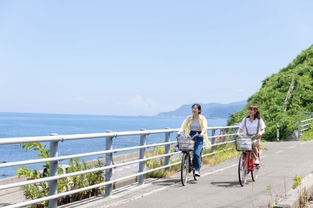 「自転車でめぐるにいがたサイクリング旅」を公開しました！