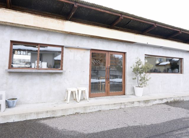 【新商品】沼垂テラスのカフェ「編むと紡ぐ」コラボチョコパイ発売のお知らせ