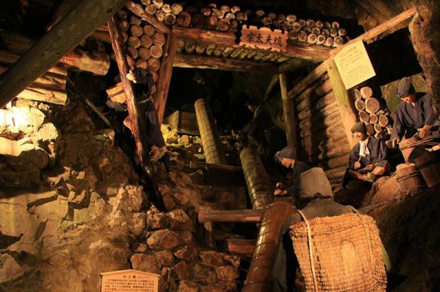 史跡 佐渡金山　本館改修工事に伴う営業変更のお知らせ