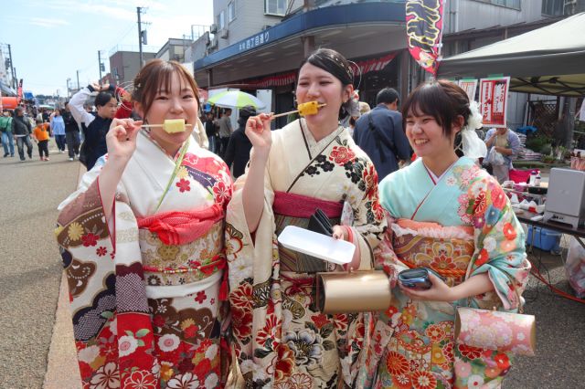 5月3日 きものの街・十日町を楽しもう「第50回十日町きものまつり」開催！