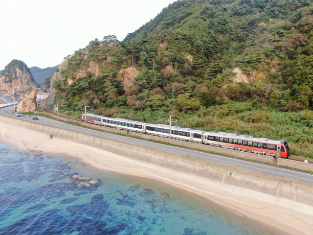 春の増発列車のお知らせ!!「桜海里」、「夜桜Shu*Kura」など続々登場!!