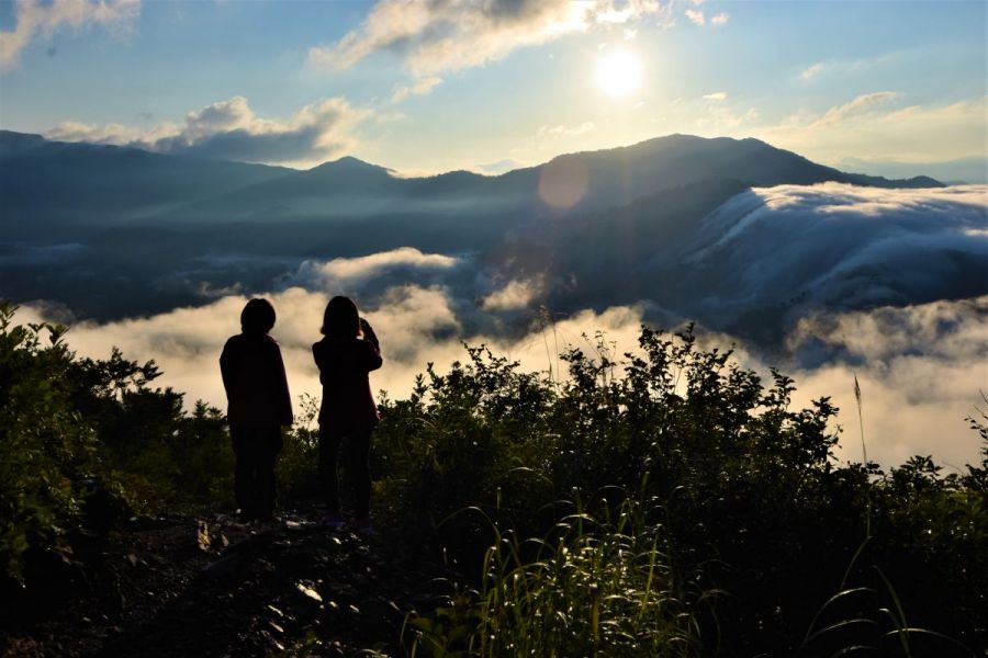 枝折峠滝雲 雲海シャトルバス 新潟の体験 公式 新潟県のおすすめ観光 旅行情報 にいがた観光ナビ