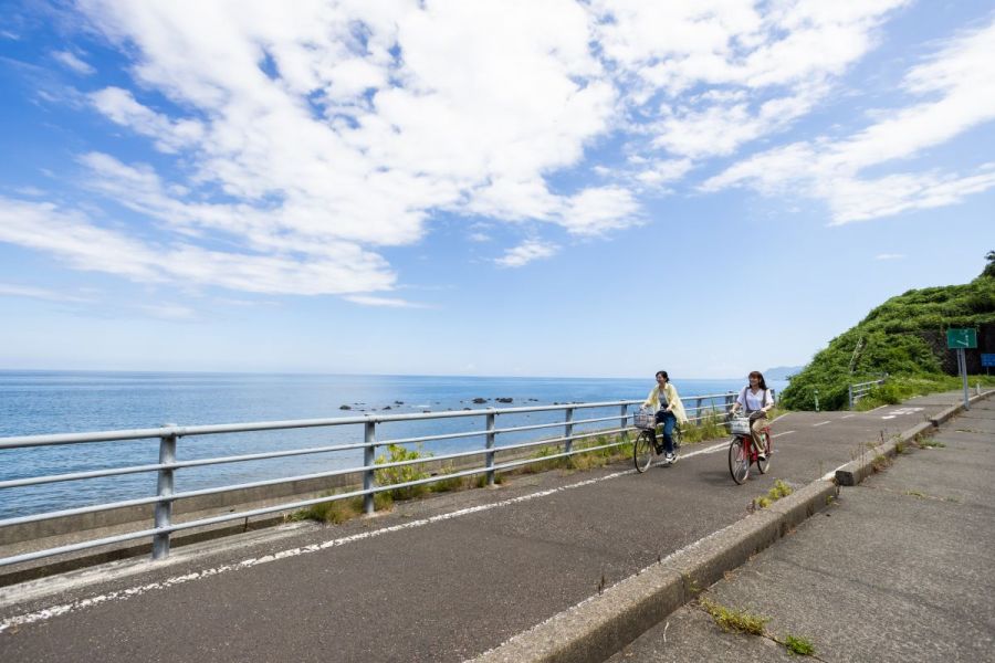 潮風を感じながらのサイクリング