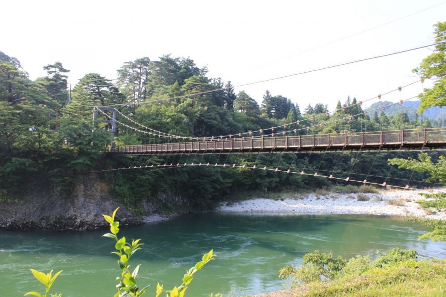 荒川峡もみじライン・鷹の巣吊り橋