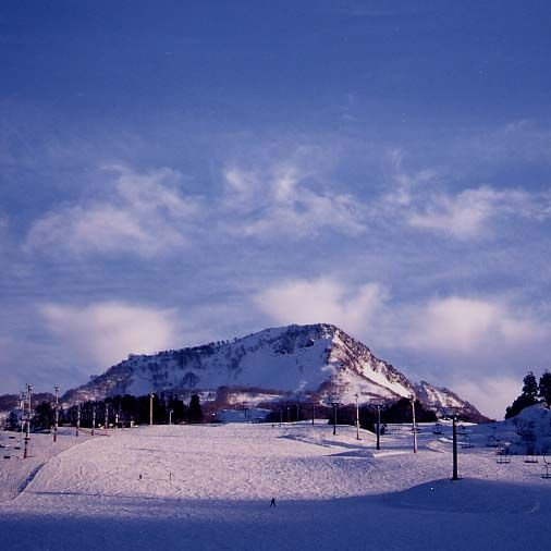 菱ケ岳・菱ケ岳グリーンパーク登山口