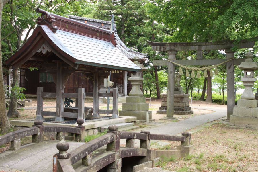 木場八幡宮本殿