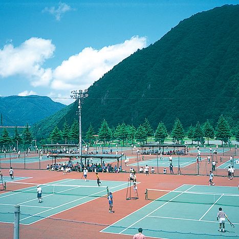 湯沢中央公園＆スポーツ施設
