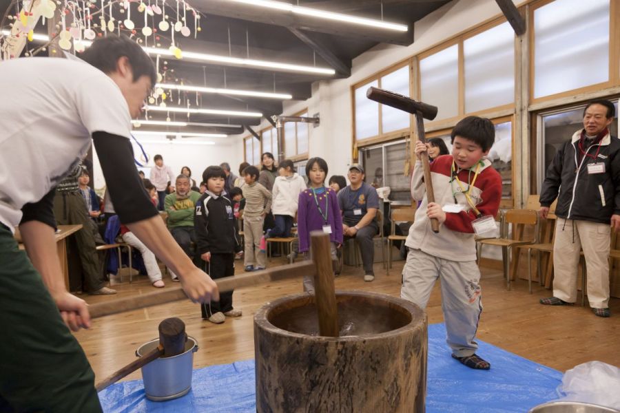 餅つき photo Nakamura Osamu