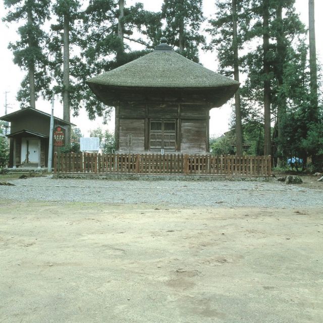 魚沼神社阿弥陀堂