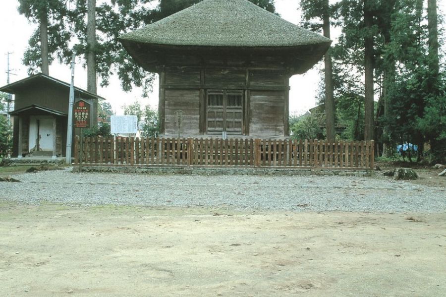 魚沼神社阿弥陀堂