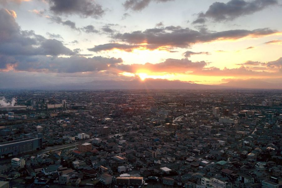 Befcoばかうけ展望室 初日の出鑑賞 新潟のイベント 公式 新潟県のおすすめ観光 旅行情報 にいがた観光ナビ