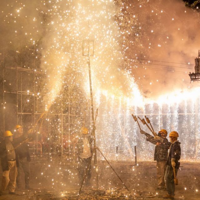 和納十五夜祭り花火大会