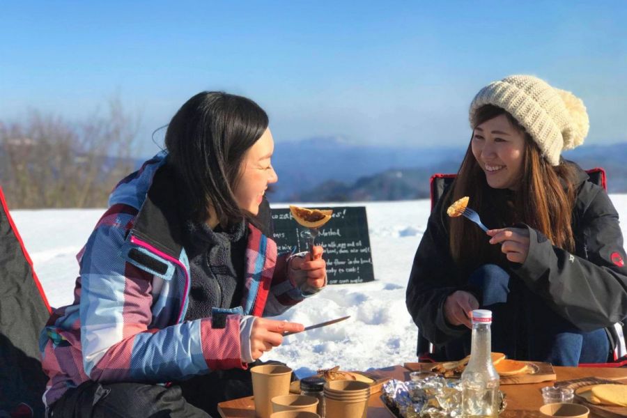 スノーアクティビティプログラム in スノーランドつまり里山と雪を楽しむ2日間