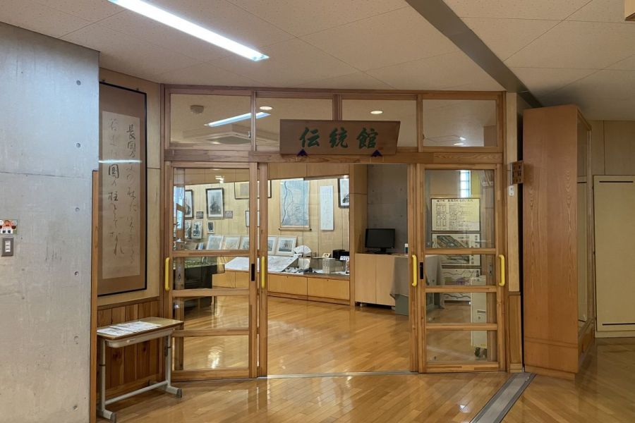 阪之上小学校 伝統館