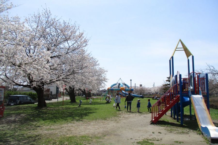 与板河川緑地公園