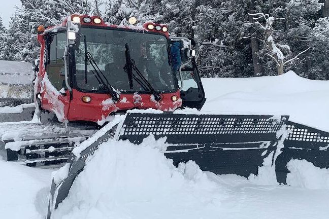 【アライスノーリゾート】雪国はたらく車体験