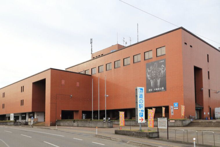 道の駅「クロステン十日町」（国道117号）