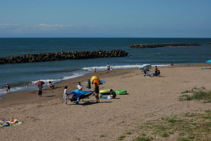 郷本海水浴場