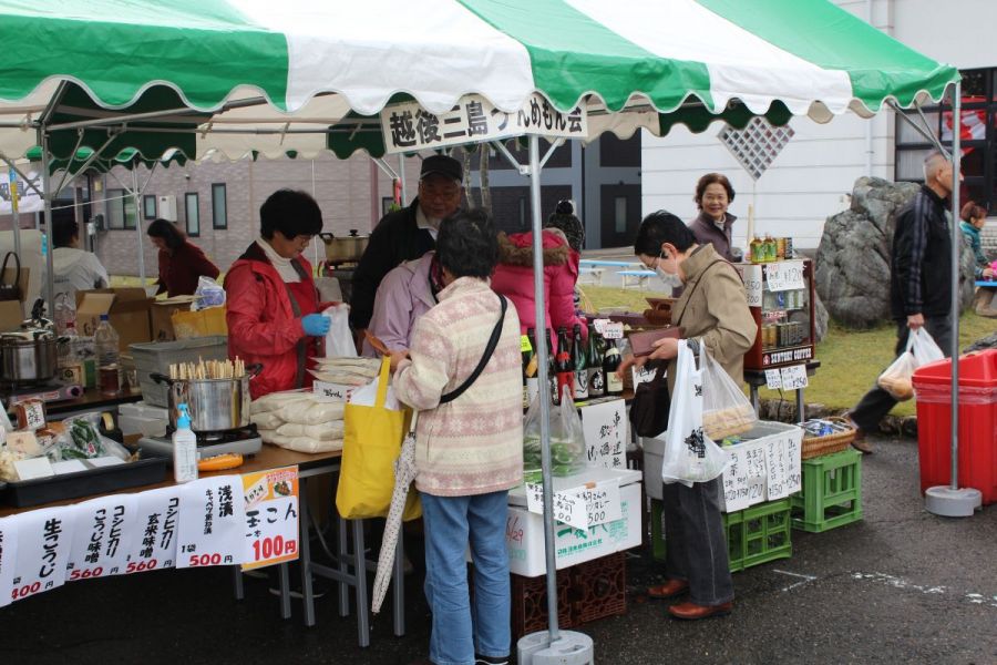 うんめもんの会出店の様子