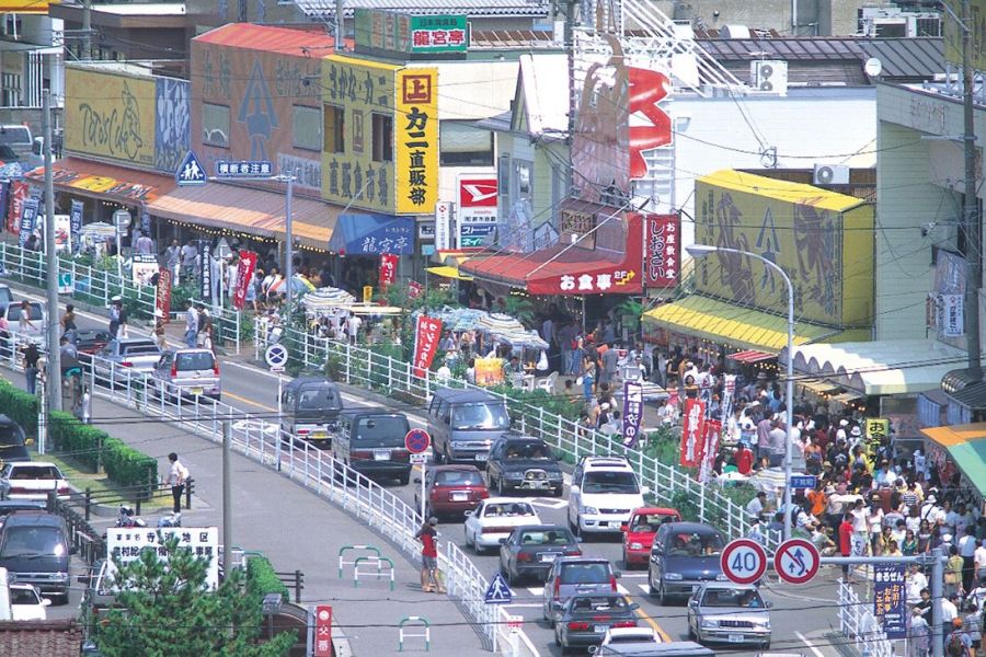 寺泊魚の市場通り