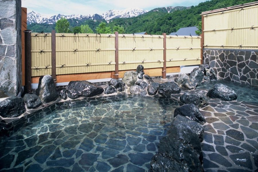 銀山平温泉 白銀の湯