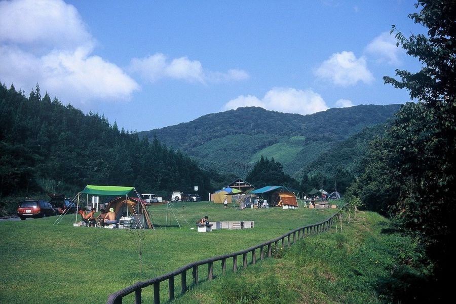 南大平ダム湖公園 新潟の観光スポット 公式 新潟県のおすすめ観光 旅行情報 にいがた観光ナビ