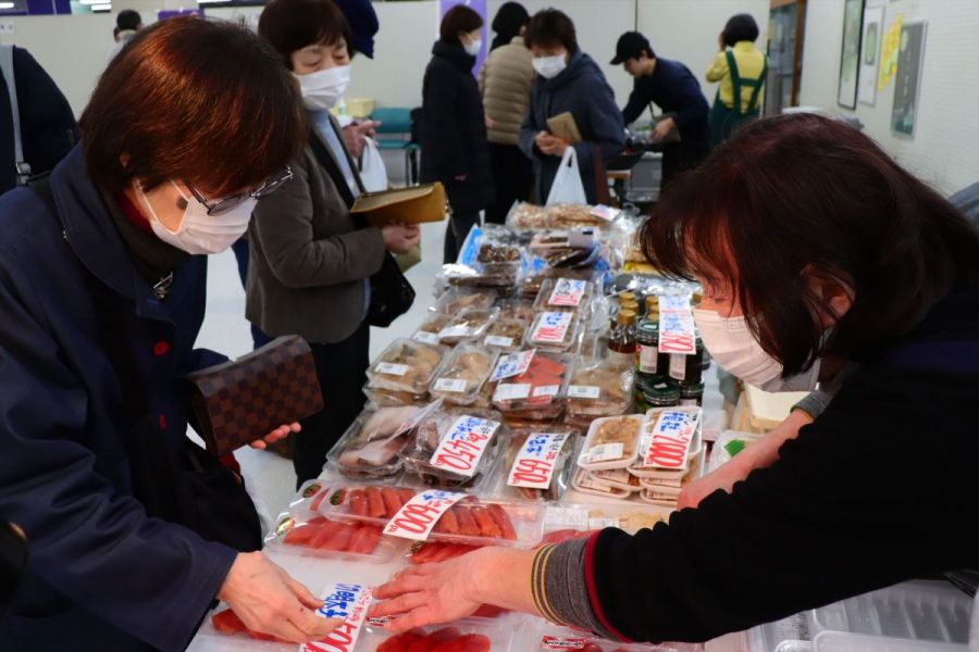 見附の海産物 ねだち　こだわりの自家製一夜干し・本造り鮭　※写真はイメージです。