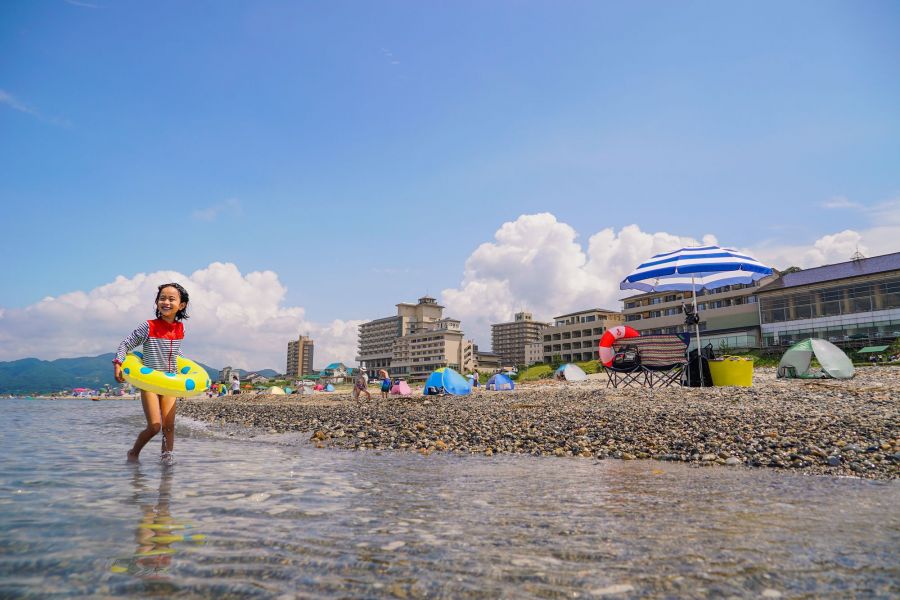 瀬波温泉海水浴場