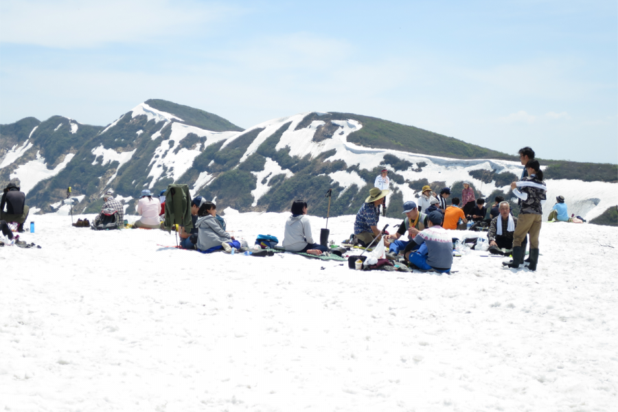 守門山開き（大岳）【積雪のため6月中旬まで延期】 