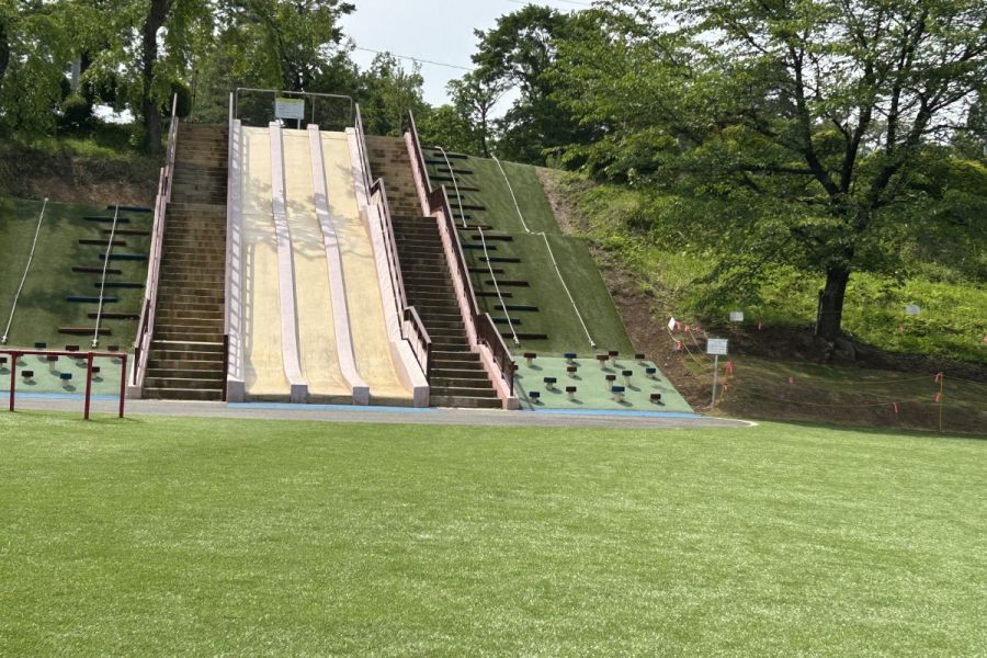 芝生広場