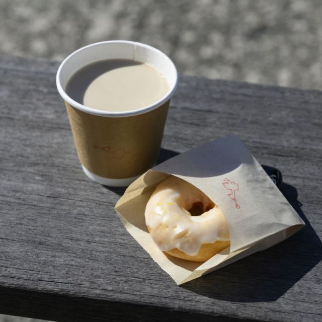 静かに辿る文化財と、島おやつ＆コーヒー、グルメの旅