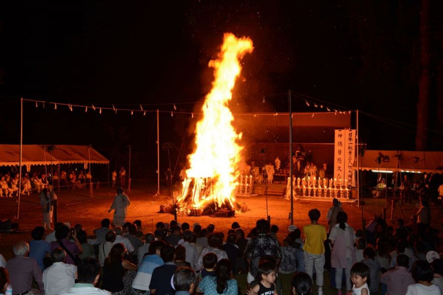 秋葉の火祭り