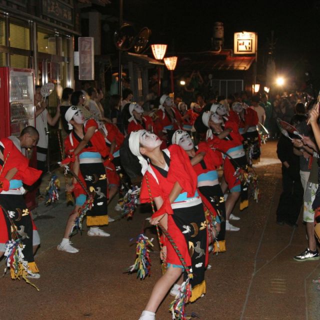弓踊り行列