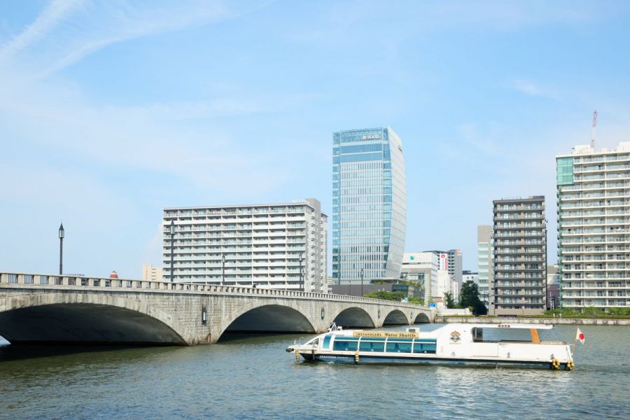 白根グレープガーデンと信濃川ウォーターシャトル ＜がたバスツアー＞