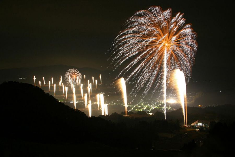 GEO河岸段丘花火2025