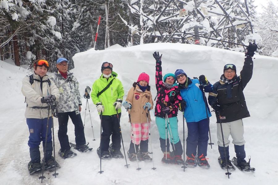 越後湯沢スノーシューツアー