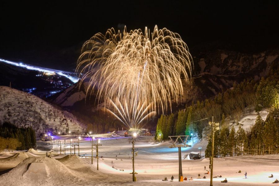【湯沢冬花火】神立スノーリゾート