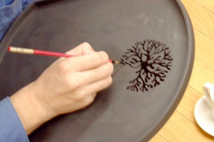 津軽塗紋様描き