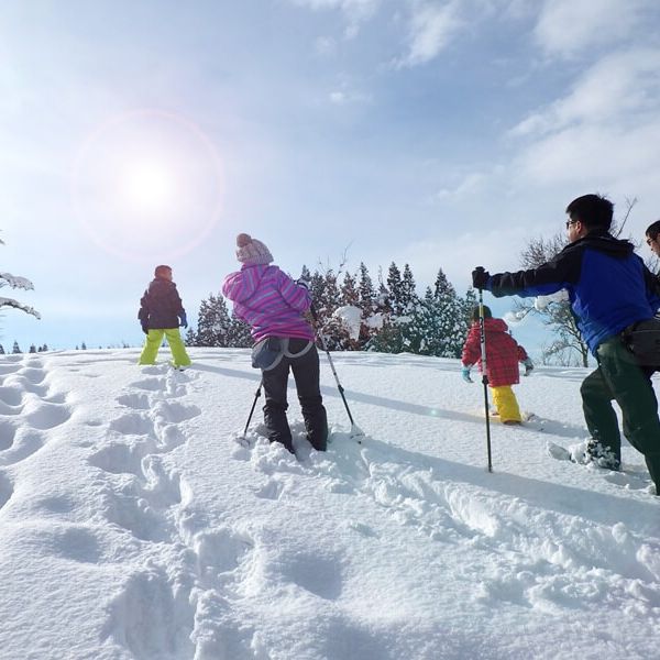 【スノーシューで雪原散策】雪の森スノーシューツアー（あてま森と水辺の教室ポポラ）