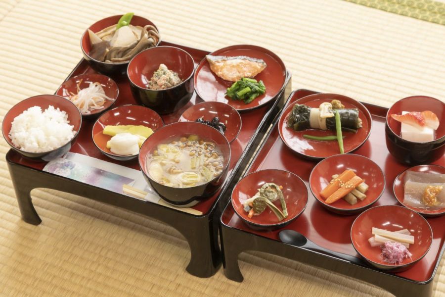 雪見御膳 photo Nakamura Osamu