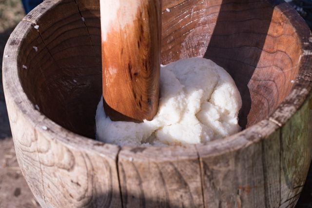 国営越後丘陵公園「もちつき体験」