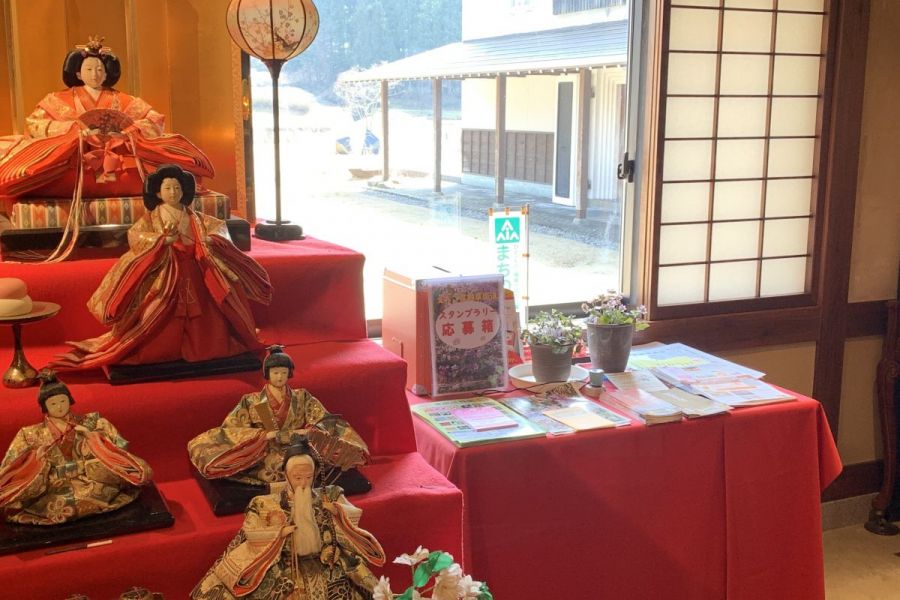 江口だんご店内